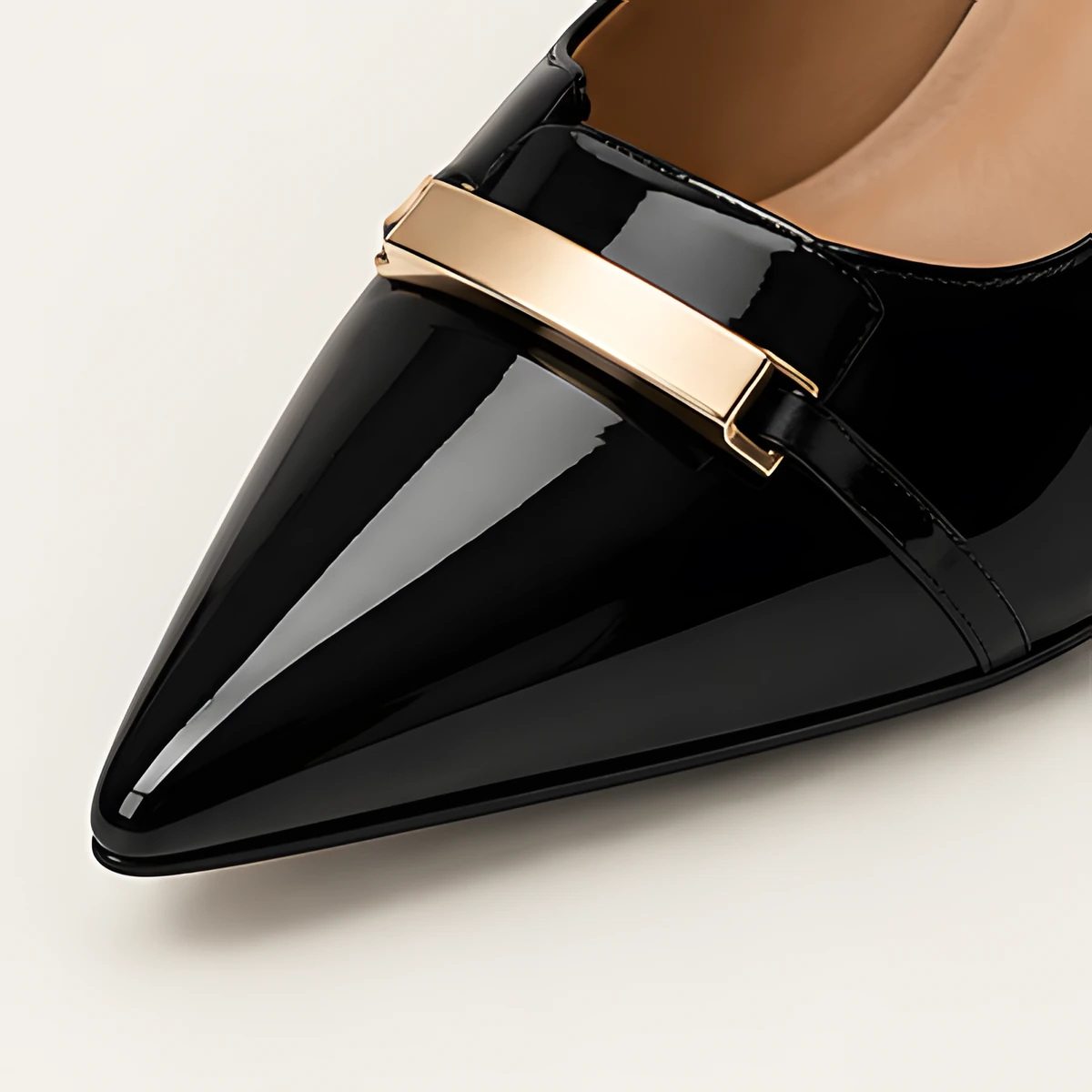 Stiletto Clásico - Detalle